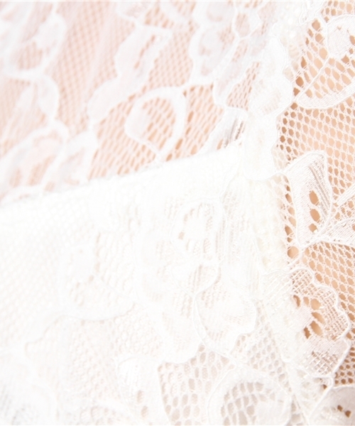 Honeys(ハニーズ)の「レースプルオーバー(Tシャツ/カットソー・レディース・アイボリー/ブラック/ピンク・L/M)」の11枚目の写真