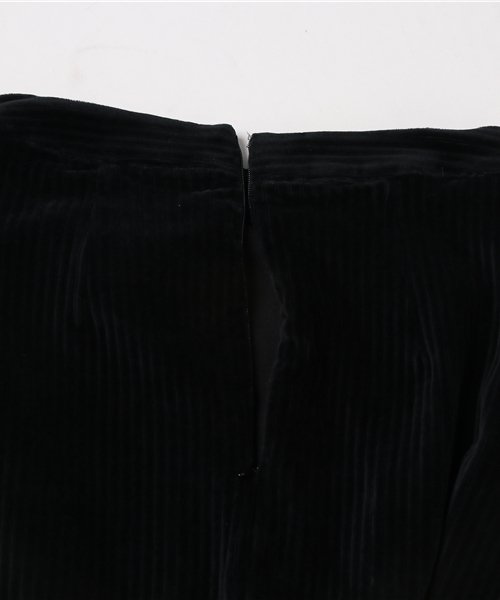 MURUA（ムルーア）の「ワイドコーデュロイミニスカート（スカート・レディース・グリーン/ブラック/キャメル・1/2）」の7枚目の写真