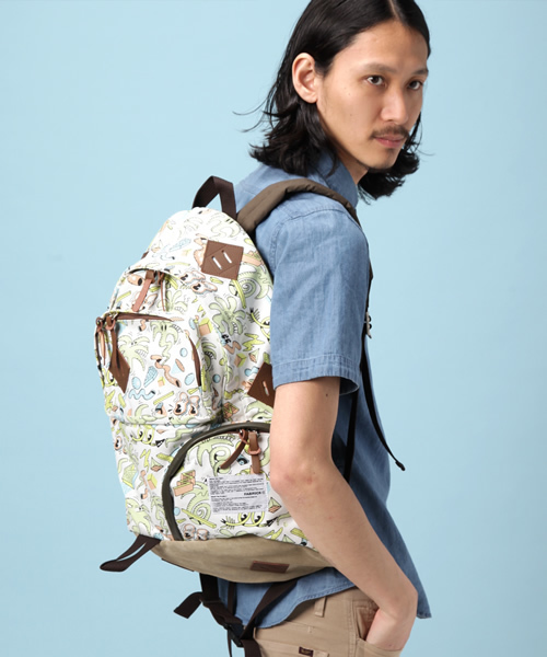MEDICOM TOY(メディコムトイ)の「FABRICK【SIXPACK FRANCE】 MOUNTAIN BACK PACK(バックパック/リュック・メンズ・ブルー/オレンジ・FREE)」の2枚目の写真
