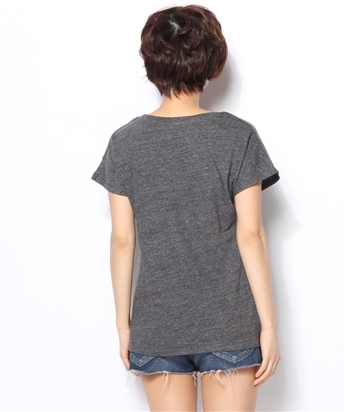 SHIPS for women(シップスフォーウィメン)の「★★liflattie:プリントTシャツ(Tシャツ/カットソー・レディース・ナチュラル/ダークグレー/グリーン・ONE SIZE)」の6枚目の写真