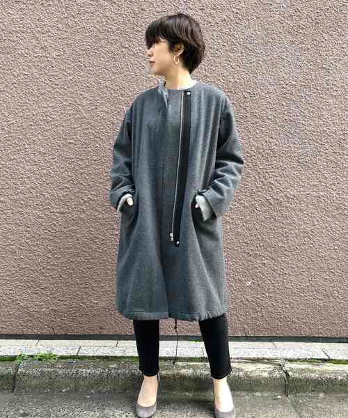 Munich（ミューニック）の「スーパー100'Sライトメルトノーカラーコート（モッズコート・レディース・ベージュ/カーキ/ブルー/チャコールグレー・S/XS）」の2枚目の写真