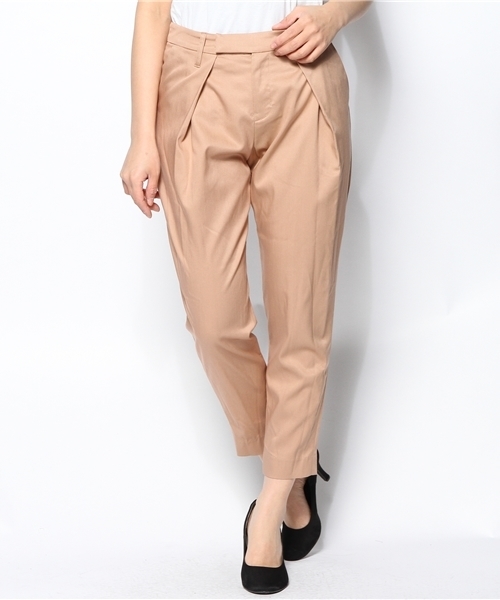 SOFFITTO（ソフィット）の「Soffitto /  テンセルナイロンツイル　深タックパンツ（その他パンツ・レディース・ブラック/ベージュ/ブルー/オレンジ・3/2/4）」の3枚目の写真