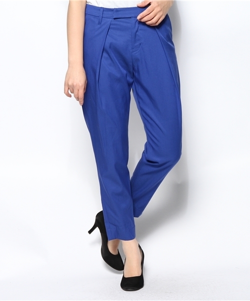 SOFFITTO（ソフィット）の「Soffitto /  テンセルナイロンツイル　深タックパンツ（その他パンツ・レディース・ブラック/ベージュ/ブルー/オレンジ・3/2/4）」の4枚目の写真