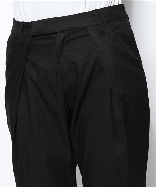 SOFFITTO（ソフィット）の「Soffitto /  テンセルナイロンツイル　深タックパンツ（その他パンツ・レディース・ブラック/ベージュ/ブルー/オレンジ・3/2/4）」の7枚目の写真