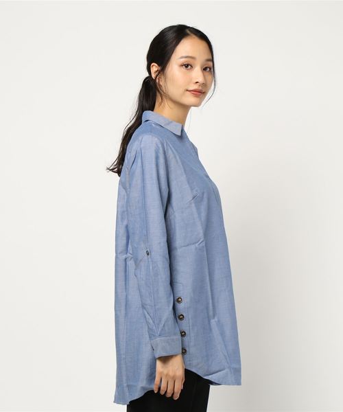 BELLUNA(ベルーナ)の「シャンブレーシャツチュニック(チュニック・レディース・グリーン/マスタード/コーラル/ブルー・MEDIUM/LARGE/X-LARGE)」の8枚目の写真