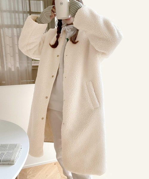 classicalelf(クラシカルエルフ)の「選べるリバーシブル ボア&ノーカラーキルティングコート(ノーカラージャケット・レディース・ベージュ/アイボリー/モカ/ベージュ系その他・MEDIUM/LARGE/X-LARGE)」の13枚目の写真