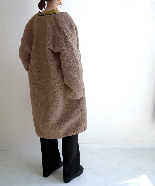 classicalelf(クラシカルエルフ)の「選べるリバーシブル ボア&ノーカラーキルティングコート(ノーカラージャケット・レディース・ベージュ/アイボリー/モカ/ベージュ系その他・MEDIUM/LARGE/X-LARGE)」の22枚目の写真