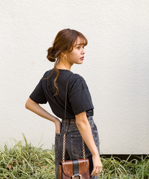 SpRay（スプレイ）の「ポケ付クルーネックTシャツ（Tシャツ/カットソー・レディース・チャコールグレー/ブラック/ピンク/アイボリー/ライトカーキ/ダークベージュ・FREE）」の20枚目の写真