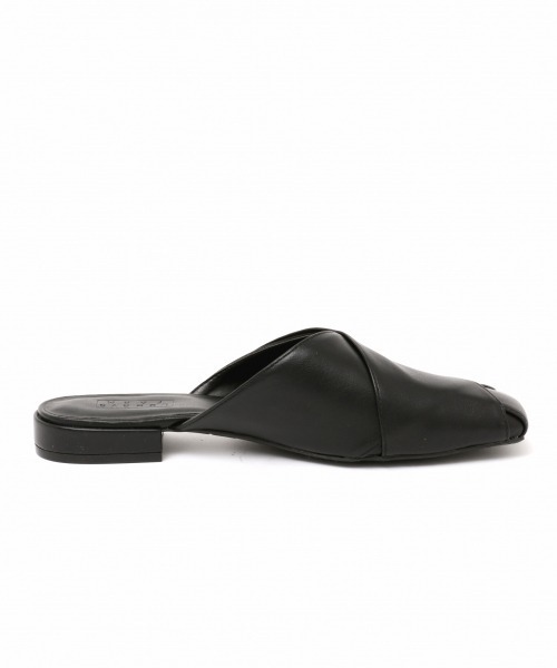 LOWRYS FARM（ローリーズファーム）の「オーバーラップミュール　866326（サンダル・レディース・アイボリー/ブラック/ブラウン・MEDIUM/LARGE）」の10枚目の写真