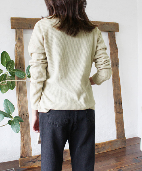 MODE ROBE(モードローブ)の「カシュクールニットソー(Tシャツ/カットソー・レディース・ブラック/ブラウン/パープル・FREE)」の7枚目の写真