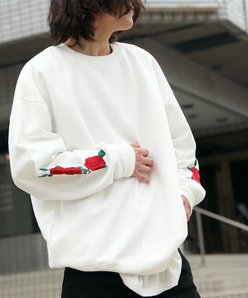 ZIP FIVE（ジップファイブ）の「【ZIP FIVE】ビッグシルエットクルースウェット/イラスト/刺繍/バックプリント/ワンポイント（スウェット・メンズ・ベージュ/ブラック系/ブラック系4/ホワイト系4/グリーン系1/グリーン系3/ブルー系/ブラウン系/ブルー系6/ブルー系2/ブラウン系6/ベージュ系/ネイビー系/ホワイト系/ネイビー/ブラック系2/パープル/ブラック系1/グリーン系/グリーン系6/パープル系1/パープル系4/ブルー/ホワイト系1/ベージュ系7/ブラック系7/ホワイト系2/グリーン/ホワイト系3/ブラック/ホワイト系6/グリーン系2/ブルー系3/ブラック×ホワイト/ブラック系6/ネイビー系1/ブラウン/パープル系/ホワイト/ベージュ系1/ブラック系3/ブラウン系1/ブルー系1・LARGE/X-LARGE/MEDIUM）」の7枚目の写真