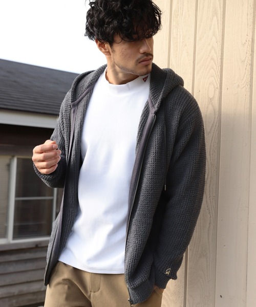 BAYFLOW(ベイフロー)の「リサイクルシャギーニットパーカー(パーカー・メンズ・チャコールグレー/ベージュ/ネイビー・SMALL/MEDIUM/LARGE)」の2枚目の写真