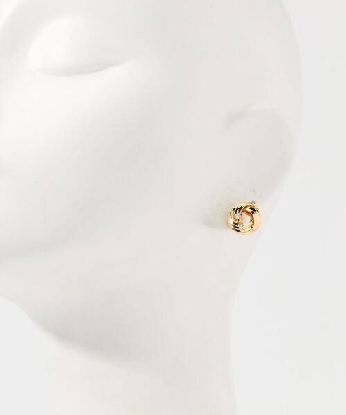 TOMORROWLAND （トゥモローランド）の「Kenneth Jay Lane メタルボタンモチーフピアス（ピアス（両耳用）・レディース・ゴールド系その他/シルバー系その他・FREE）」の5枚目の写真