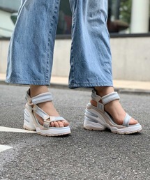 ASH（アッシュ）の「【CARESS】スポーティハイブリッドサンダル