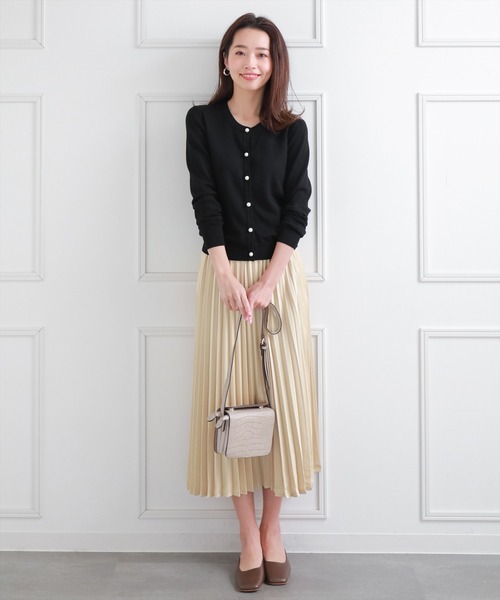 clear（クリア）の「パールカーディガン ≪2022AW≫（カーディガン/ボレロ・レディース・オフホワイト/ミント/ベージュ/ブラック/グリーン/ブラウン・F）」の10枚目の写真