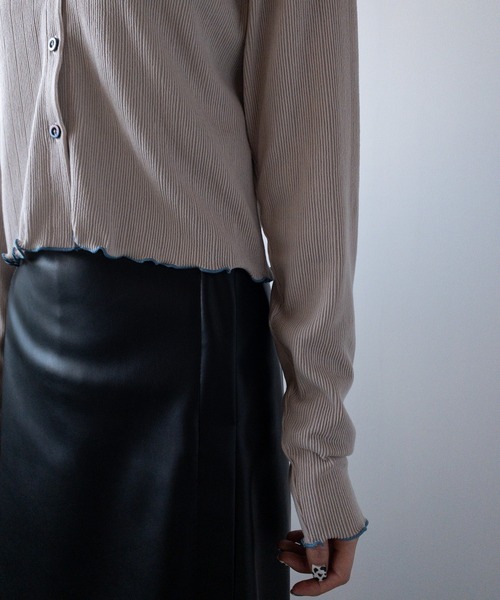 PUBLUX（パブリュクス）の「【PUBLUX/パブリュクス】リップル配色ステッチメローショートカーディガン（カーディガン/ボレロ・レディース・ラベンダー/ベージュ/スミクロ・ﾌﾘ-）」の11枚目の写真