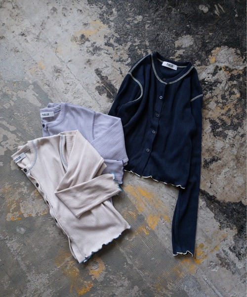 PUBLUX（パブリュクス）の「【PUBLUX/パブリュクス】リップル配色ステッチメローショートカーディガン（カーディガン/ボレロ・レディース・ラベンダー/ベージュ/スミクロ・ﾌﾘ-）」の4枚目の写真