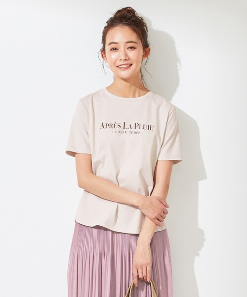 ANY SIS(エニィスィス)の「テキストプリント Tシャツ(Tシャツ/カットソー・レディース・ベージュ系/ホワイト系/ライトグリーン系・2)」の3枚目の写真