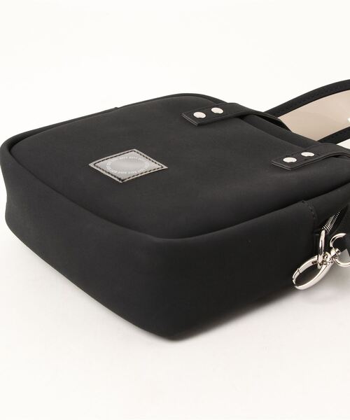 RASVOA（ラスボア）の「【EDT】Box shoulder bag（ショルダーバッグ・レディース・ブラック/オフホワイト・FREE）」の4枚目の写真