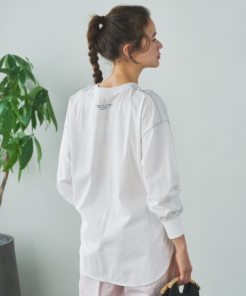 PUAL CE CIN(ピュアルセシン)の「配色ステッチシルケットプルオーバー(Tシャツ/カットソー・レディース・ホワイト/グレイッシュベージュ/ブラック・FREE)」の11枚目の写真