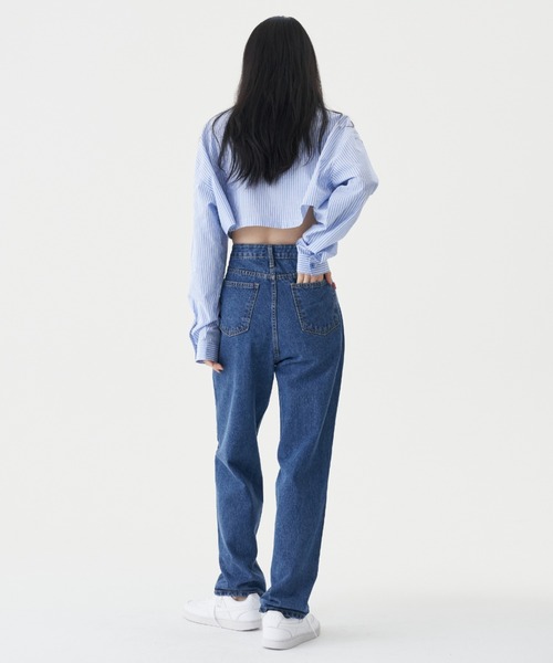 FEKETE（フェケテ）の「FEKETE MADE STRAIGHT DENIM PANTS（デニムパンツ・レディース・ブルー・SMALL/MEDIUM）」の5枚目の写真