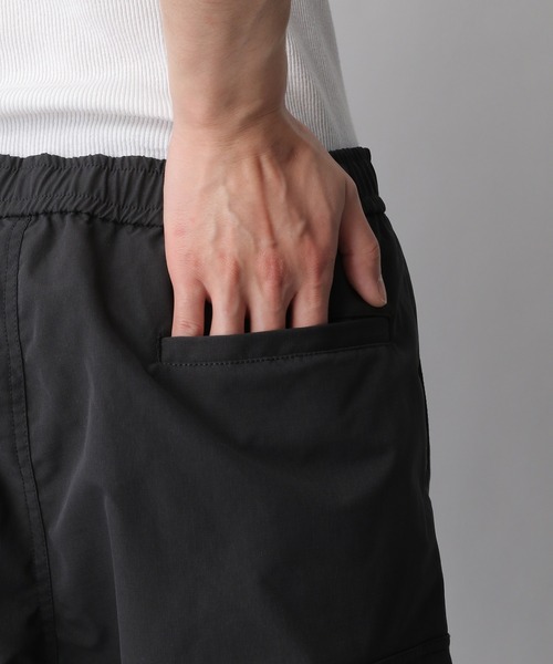 GLOBAL WORK(グローバルワーク)の「リラックスイージーカーゴパンツ/944208(カーゴパンツ・メンズ・ブラック/ホワイト系その他2・SMALL/MEDIUM/LARGE)」の12枚目の写真