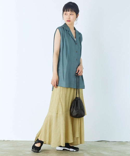 mikke（ミッケ）の「プリーツアシンメトリー切り替えティアードマーメイドスカート（スカート・レディース・チャコールグレー/パープル/イエロー/アイボリー・FREE）」の11枚目の写真