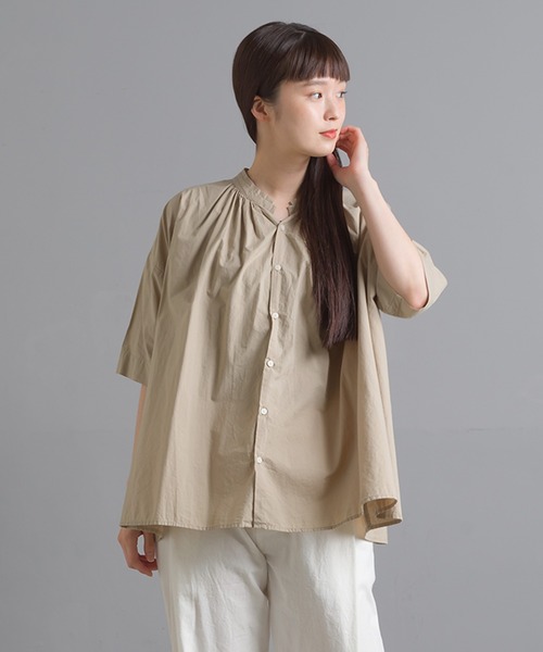 OMNES（オムネス）の「リーニエントタイプライター バッグギャザーブラウス（シャツ/ブラウス・レディース・ブラック/ベージュ/オフホワイト/ライム・FREE）」の19枚目の写真