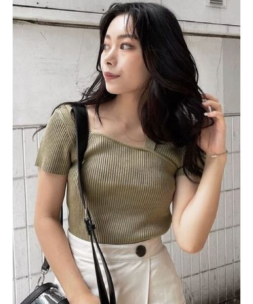 EVRIS（エヴリス）の「ショルダーデザインハーフスリーブニットトップス（ニット/セーター・レディース・ブラック/ホワイト/カーキ・FREE）」の3枚目の写真