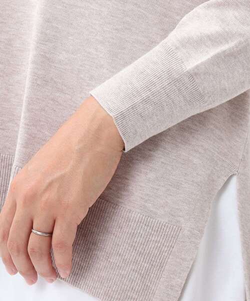 UNTITLED（アンタイトル）の「◆Vネックニットプルオーバー+フレンチカットソーセット【洗える】（その他トップス・レディース・ライトグレー/ブラック/ライトベージュ/ライトオレンジ系・00/02）」の22枚目の写真