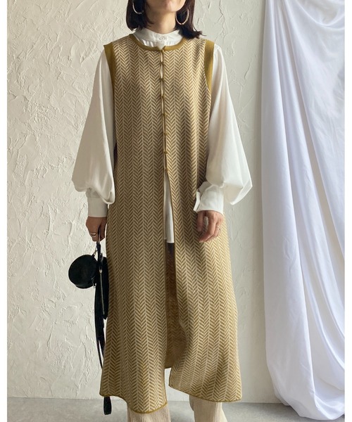 She's Closet（シーズクローゼット）の「前後2wayノースリーブヘリンボーン柄ニットロングジレベスト（ベスト・レディース・ベージュ/ブラック/マスタード・FREE）」の21枚目の写真