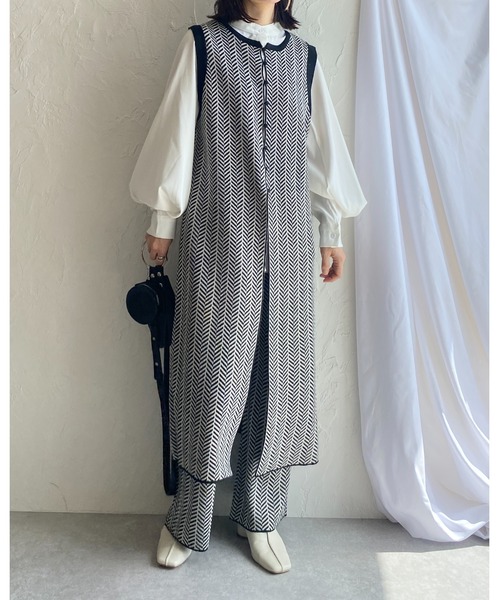 She's Closet（シーズクローゼット）の「前後2wayノースリーブヘリンボーン柄ニットロングジレベスト（ベスト・レディース・ベージュ/ブラック/マスタード・FREE）」の19枚目の写真