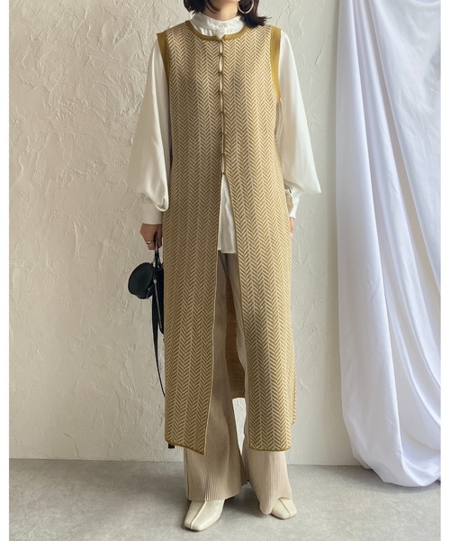 She's Closet（シーズクローゼット）の「前後2wayノースリーブヘリンボーン柄ニットロングジレベスト（ベスト・レディース・ベージュ/ブラック/マスタード・FREE）」の11枚目の写真