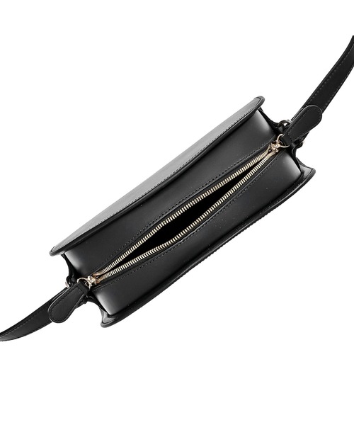 A.P.C.（アーペーセー）の「アーペーセー ドゥミ リュンヌ ショルダーバッグ A.P.C. Demi-Lune BAG（ショルダーバッグ・レディース・ブラック/ダークネイビー/ブラウン系/グレー系その他/ベージュ・FREE）」の8枚目の写真