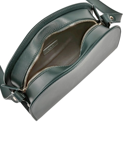 A.P.C.（アーペーセー）の「アーペーセー ドゥミ リュンヌ ショルダーバッグ A.P.C. Demi-Lune BAG（ショルダーバッグ・レディース・ブラック/ダークネイビー/ブラウン系/グレー系その他/ベージュ・FREE）」の15枚目の写真