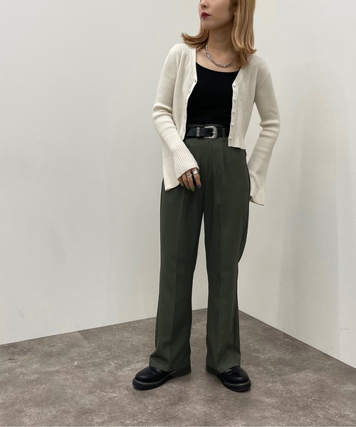 apres jour mignon（アプレジュールミニョン）の「フレア袖カーディガン【ZOZOTOWN限定アイテム】（カーディガン/ボレロ・レディース・グリーン/アイボリー/ブラック/オレンジ・フリー/X-LARGE）」の15枚目の写真