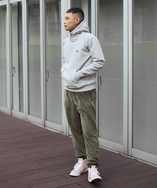 Champion（チャンピオン）の「CHAMPION REVERSE WEAVE HOODED SWEATSHIRT STORM SHELL C3-U123（パーカー・メンズ・グレー/ブラック・X-LARGE/LARGE/MEDIUM）」の8枚目の写真