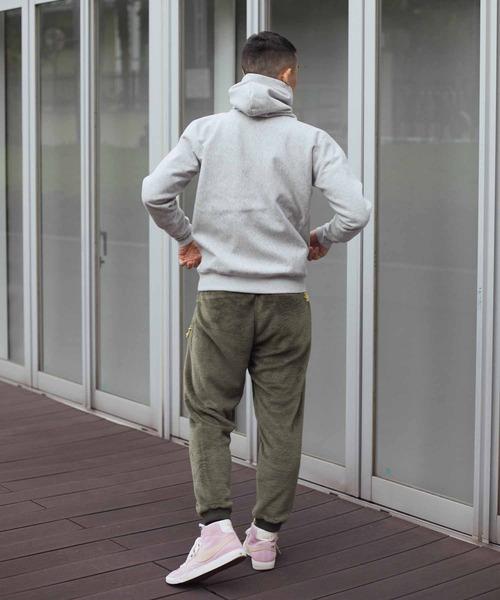 Champion（チャンピオン）の「CHAMPION REVERSE WEAVE HOODED SWEATSHIRT STORM SHELL C3-U123（パーカー・メンズ・グレー/ブラック・X-LARGE/LARGE/MEDIUM）」の10枚目の写真