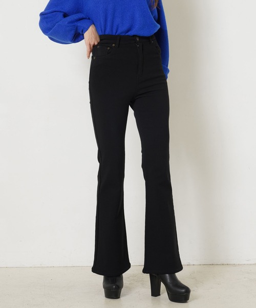 Newlyme（ニューリーミー）の「裏起毛フレアパンツ（その他パンツ・レディース・ブラック・MEDIUM/SMALL/X-LARGE/LARGE/X-SMALL/XX-LARGE）」の3枚目の写真