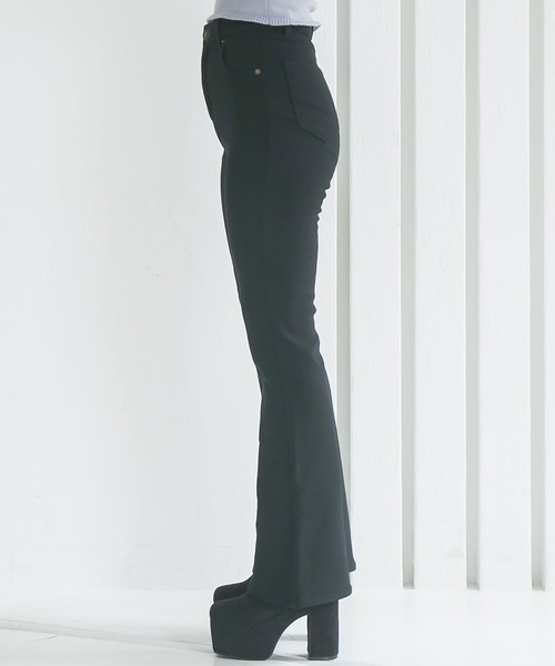 Newlyme（ニューリーミー）の「裏起毛フレアパンツ（その他パンツ・レディース・ブラック・MEDIUM/SMALL/X-LARGE/LARGE/X-SMALL/XX-LARGE）」の9枚目の写真