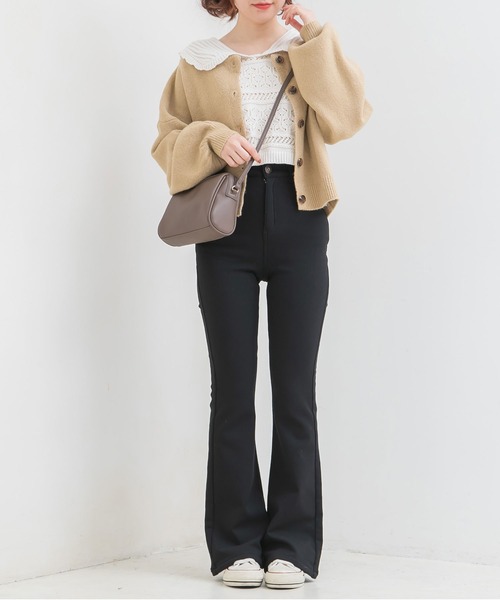 Newlyme（ニューリーミー）の「裏起毛フレアパンツ（その他パンツ・レディース・ブラック・MEDIUM/SMALL/X-LARGE/LARGE/X-SMALL/XX-LARGE）」の14枚目の写真