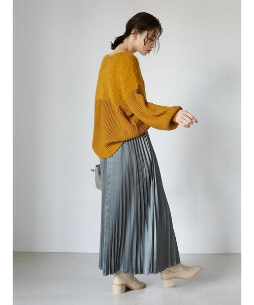 Petit fleur(プチフルール)の「・Petit Fleur サテンプリーツスカート*(スカート・レディース・ブラック/イエロー/グリーン/グレイッシュベージュ・FREE)」の16枚目の写真