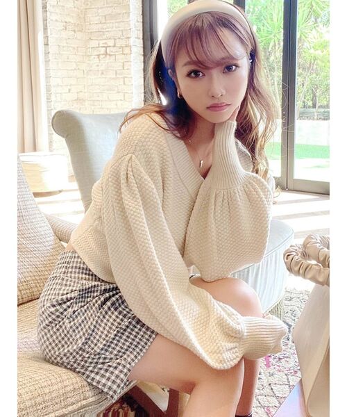 RESEXXY（リゼクシー）の「ボリュームスリーブコンパクトニット（ニット/セーター・レディース・ブラック/オレンジ/アイボリー/ラベンダー・FREE）」の20枚目の写真