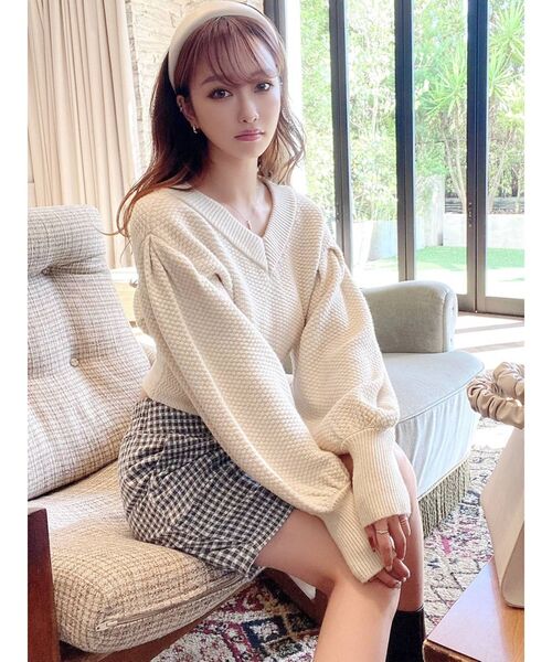 RESEXXY（リゼクシー）の「ボリュームスリーブコンパクトニット（ニット/セーター・レディース・ブラック/オレンジ/アイボリー/ラベンダー・FREE）」の13枚目の写真