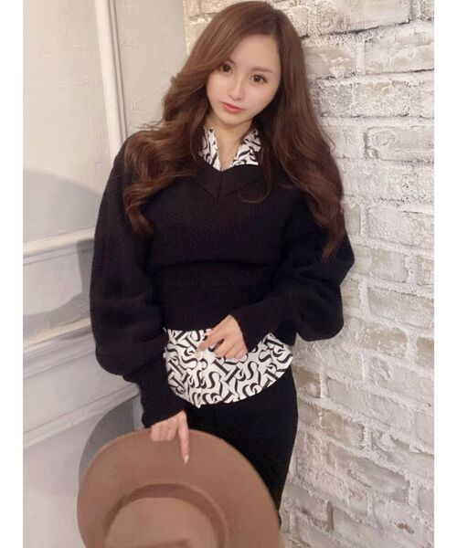 RESEXXY（リゼクシー）の「ボリュームスリーブコンパクトニット（ニット/セーター・レディース・ブラック/オレンジ/アイボリー/ラベンダー・FREE）」の16枚目の写真