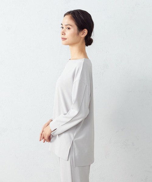COMME CA ISM(コムサイズム)の「【セットアップ対応】 キーネックカットソー(Tシャツ/カットソー・レディース・ライトグレー/ブラック/ネイビー・MEDIUM/LARGE)」の11枚目の写真