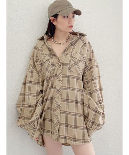 GYDA（ジェイダ）の「ドルマンBIGチェックシャツ（シャツ/ブラウス・レディース・ブラック/ベージュ・FREE）」の21枚目の写真