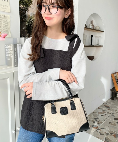 moment+(モーメントプラス)の「レザーモチーフロゴ配色キャンバスボストンバッグ(ボストンバッグ・レディース・ブラウン/アイボリー/ブラック・FREE)」の5枚目の写真