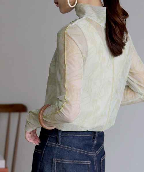 HER CLOSET（ハークローゼット）の「【shemoshelly】前後2WAYオリジナル柄ハイネックシアートップス（Tシャツ/カットソー・レディース・ブラウン/グリーン/アイボリー・M）」の18枚目の写真