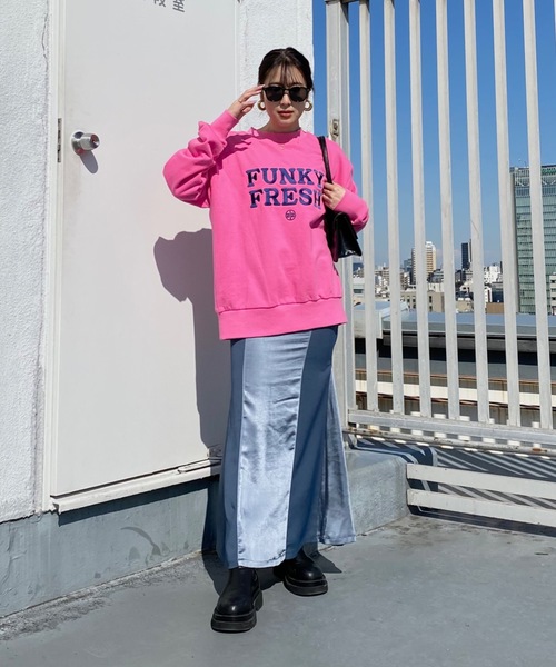 SHAGGIE（シャギー）の「切り替えサテンマーメイドスカート（スカート・レディース・ブラック/パープル/ブルー・MEDIUM/SMALL）」の10枚目の写真